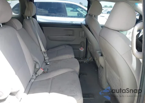 2021 Kia Sedona Lx из США, поврежденный, VIN KNDMB5C19M6668315